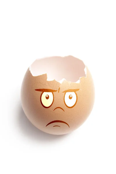Boyalı doodle yüzü olan yumurta kabuğu — Stok fotoğraf