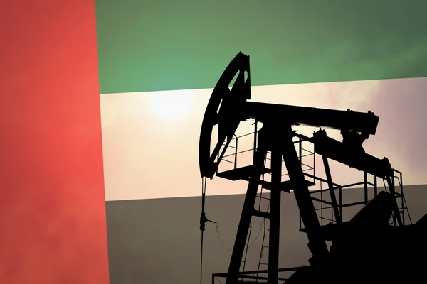 Oil pump with flag of Emirates — Stock Photo, Image