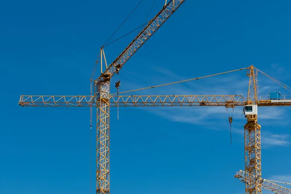 Large construction crane — Stock Photo, Image