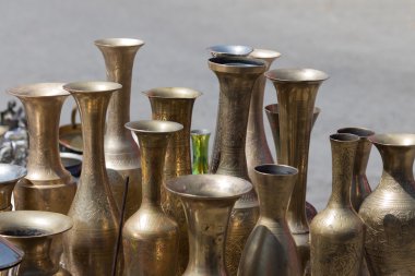 Dekoratif bronz kap