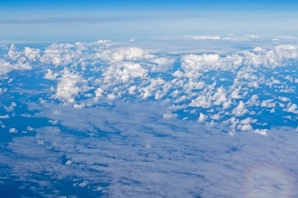 Panorama aéreo da paisagem nublada — Fotografia de Stock