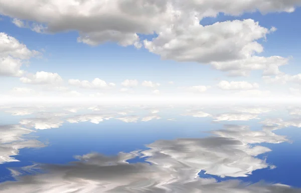 Ciel bleu avec nuages et son reflet — Photo
