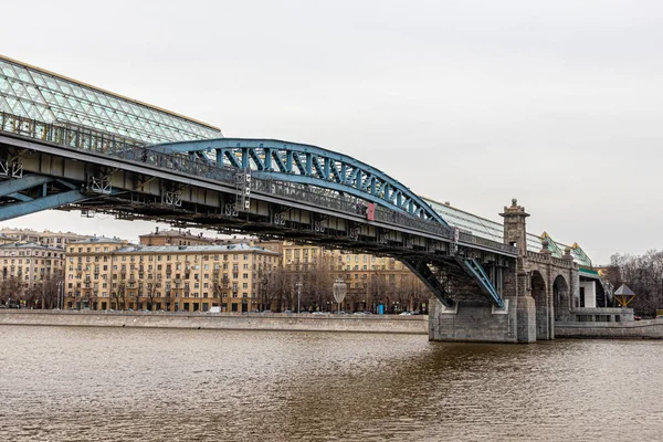 Moskva Ryssland 2021 Forntida Andrew Stone Bridge Som Förbinder Gorky — Stockfoto