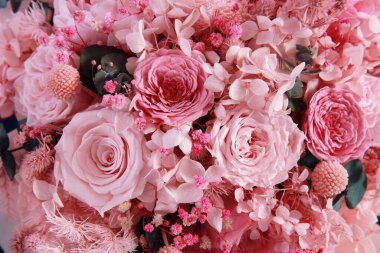 Çok güzel pembe çiçekli kompozisyon arka planı. Düğün zamanı.. 