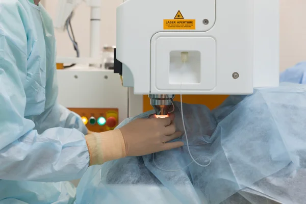 Lasik ophtalmologische Operation — Stockfoto