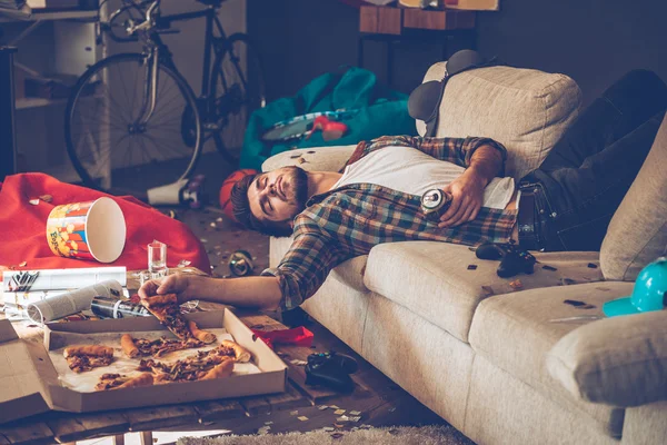 Man with hangover — Stock Photo, Image