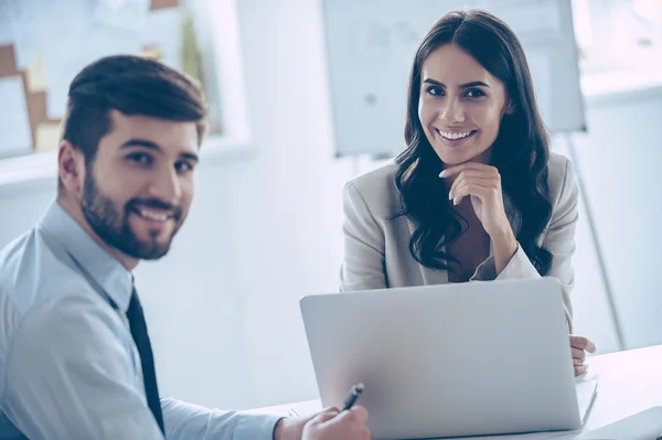 Cheerful coworkers at the office — Stock Photo, Image