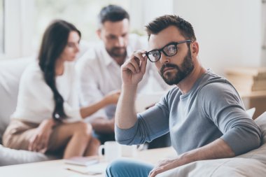 iki toplantı Danışmanı