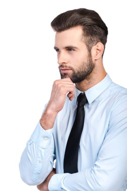 düşünceli yakışıklı delikanlı