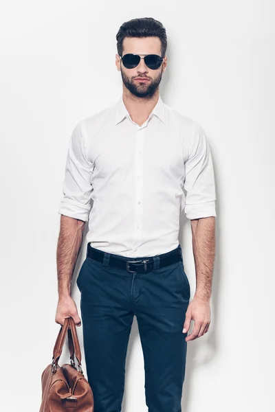 Handsome man with bag. — Stock Photo, Image