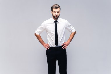 yakışıklı genç işadamı 