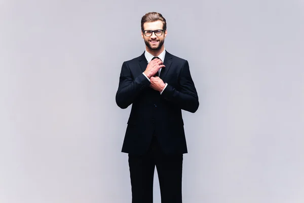 Handsome man in full suit — Stock Photo, Image