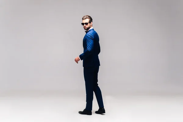 Handsome man in  full suit — Stock Photo, Image