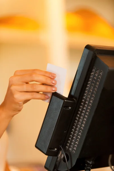 Cashier at work. — Stock Photo, Image