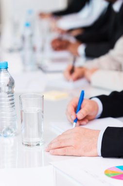 İş yerindeki iş adamları.