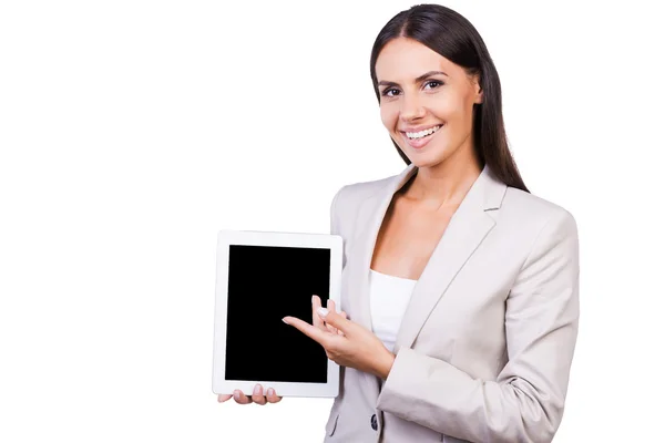 Üzletasszony holing digitális tabletta — Stock Fotó