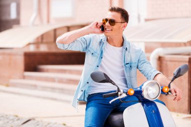 iyi konuşma ile arkadaş