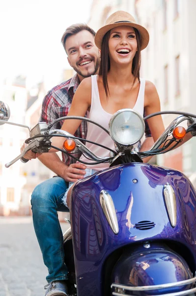 Riding scooter — Stock Photo, Image