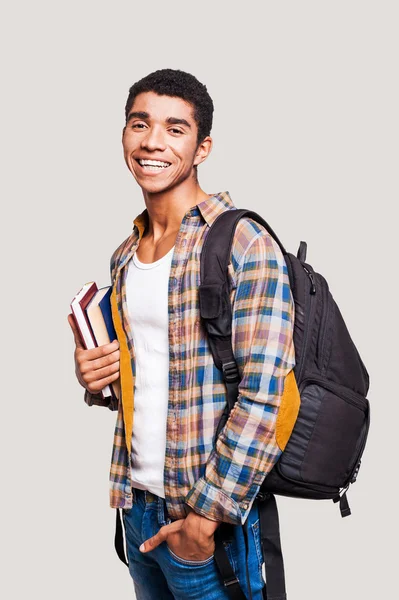 Joven estudiante afroamericano — Foto de Stock