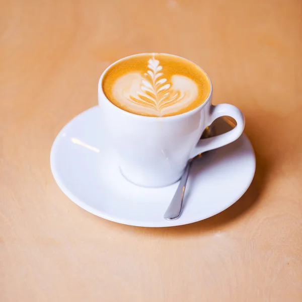 Tasse frischen Kaffee — Stockfoto