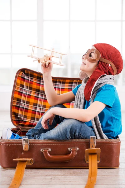 Little boy in pilot headwear and eyeglasses — Stock Photo, Image