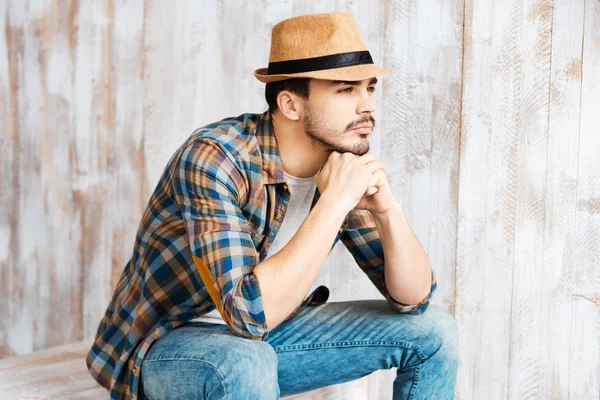 Handsome young man wearing hat — Stock Photo, Image