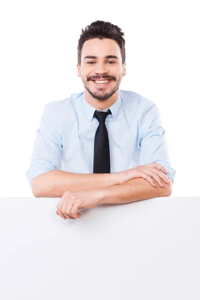 Man in shirt leaning at the copy space — Stock Photo, Image