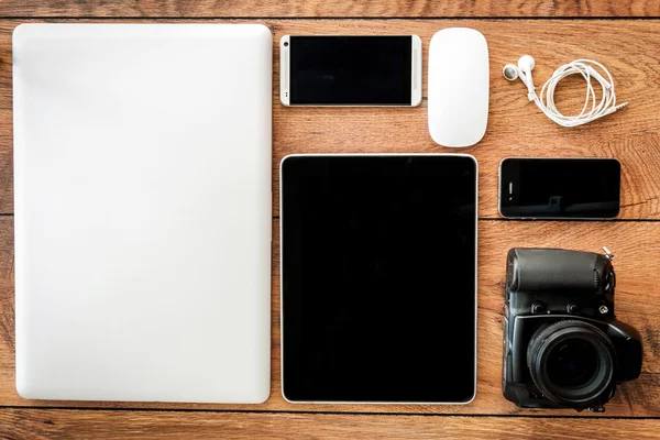 Diverse personal technology devices — Stock Photo, Image