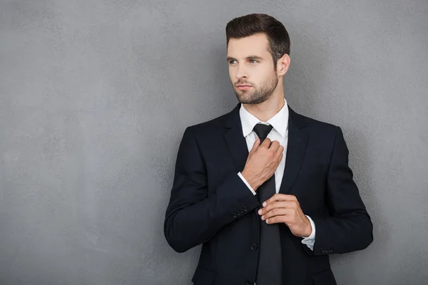 Young handsome businessman — Stock Photo, Image