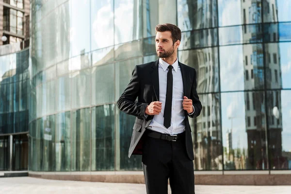 Young handsome businessman — Stock Photo, Image