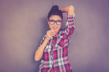 Güzel genç funky kadın