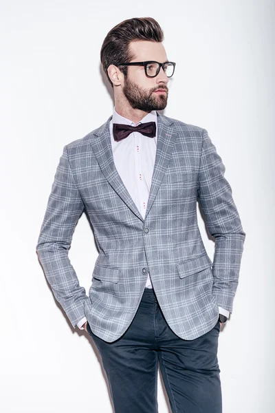 Confident man wearing suit — Stock Photo, Image