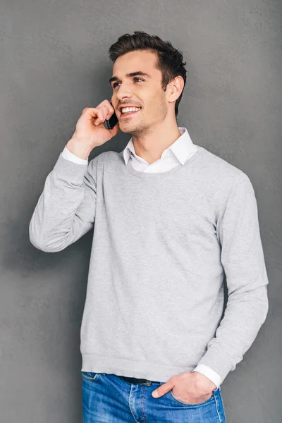 Handsome man with mobile phone — Stock Photo, Image