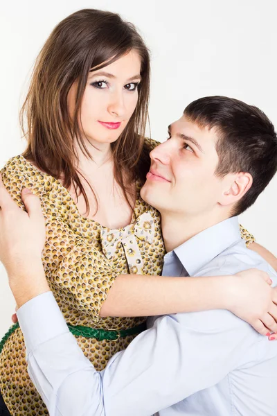 Pareja feliz joven — Foto de Stock