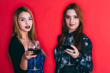 Güzel kadınlar kızartma