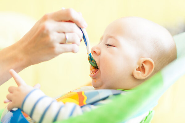 Pose of baby eating