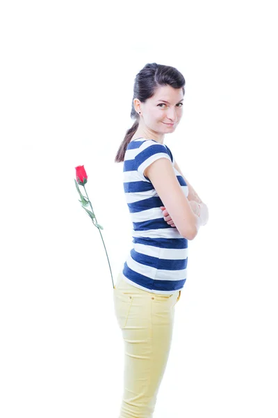 Donna sorridente con rosa — Foto Stock