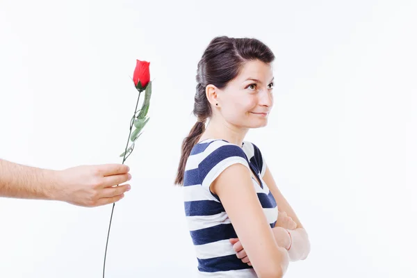 Man surprising his girlfriend — Stock Photo, Image