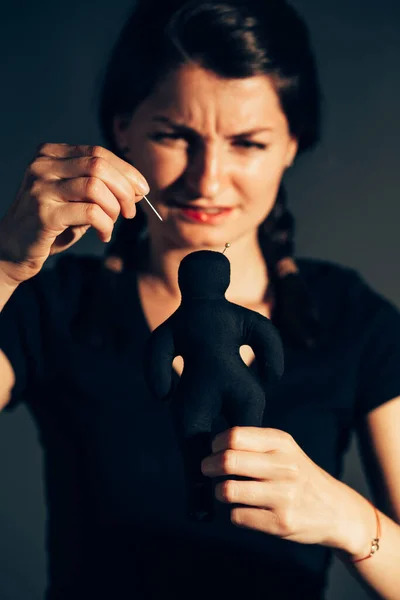 Angry Young Woman Divorce Stabbing Needles Textile Doll — Stock Photo, Image