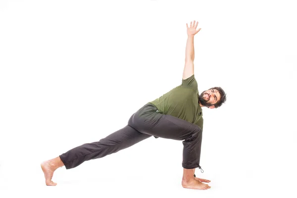 Mężczyzna w pozycji do jogi — Zdjęcie stockowe