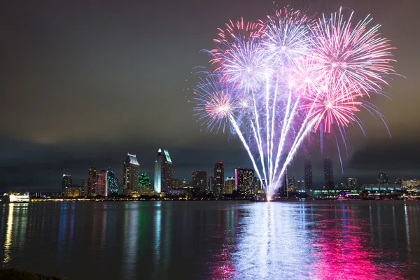 San Diego 4 Temmuz havai fişek