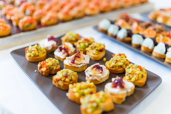 Plate with canapes — Stock Photo, Image