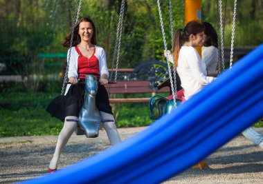 Mutlu kadın Carousel sürme