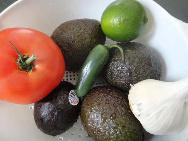 Frutas e produtos hortícolas para Guacamole — Fotografia de Stock