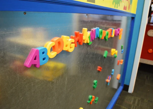 Manyetik mektup alfabesi