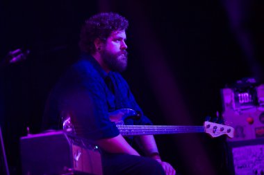 Bu düzeltme eki gökyüzü Postrock grup performansı