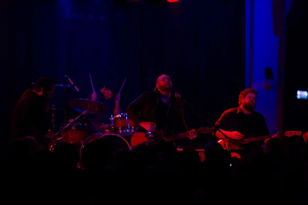 Bu düzeltme eki gökyüzü Postrock grup performansı — Stok fotoğraf