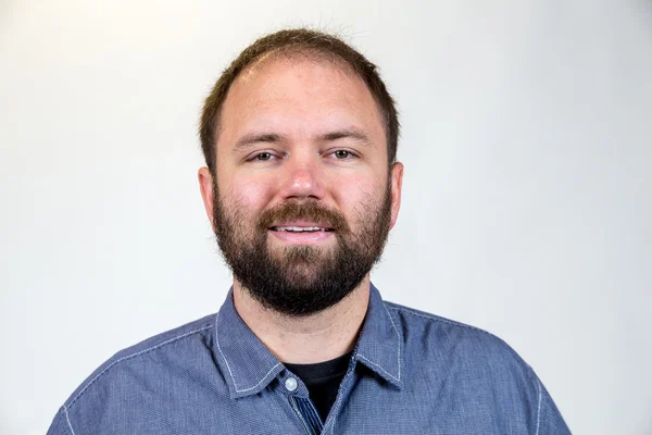 Man in Mid 30s Poses for Studio Portrait — Stock Photo, Image