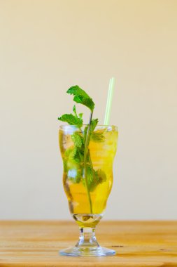 Nane Mojito karışık içki Bar