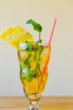 Nane Mojito karışık içki Bar